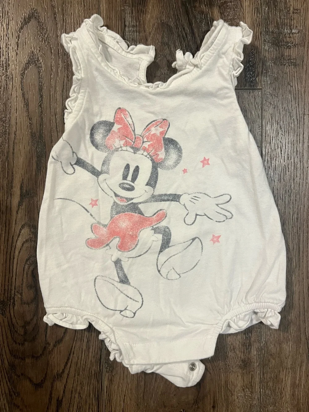 GAP White Minnie Mouse Graphic One-Piece Bodysuit with Pink Accents